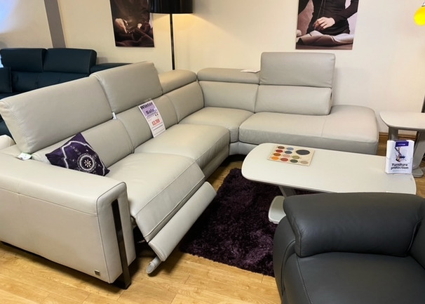 RACHEL electric recliner corner suite stone hide £2999 (SWANSEA SUPERSTORE)