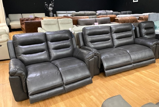 WELLINGTON DOUBLE ELECTRIC RECLINER 3 SEATER AND 2 SEATER SUITE GREY £1999 (SWANSEA SUPERSTORE)