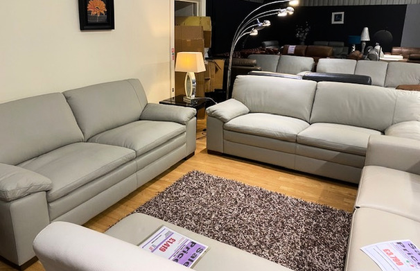 THEO 3 SEATER AND 3 SEATER CREAM £1999 (SWANSEA SUPERSTORE)